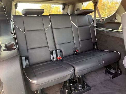 Certified 2026 Cadillac Escalade ESV Sport w/ LPO, ONYX Package image 30