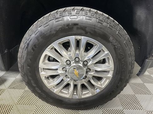 Used 2022 Chevrolet Silverado 3500 High Country w/ Z71 Off-Road Package image 25