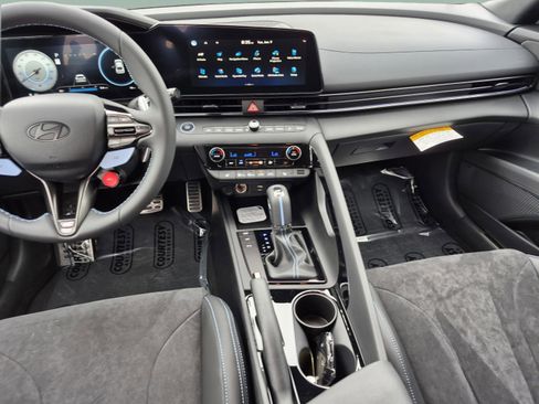 New 2026 Hyundai Elantra N FWD image 12