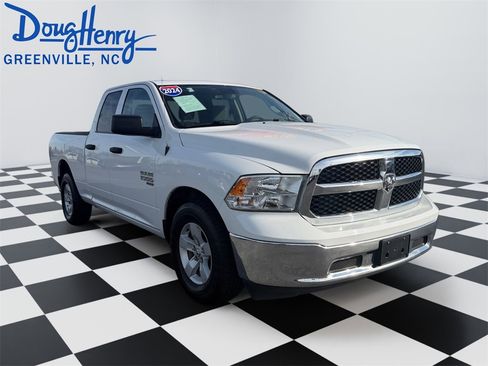Used 2024 RAM 1500 Classic SLT image 7