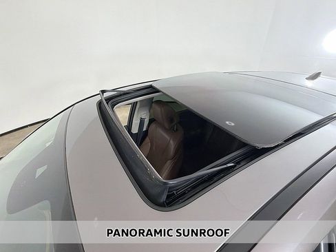 Used 2023 Acura MDX SH-AWD w/ Technology Package image 4