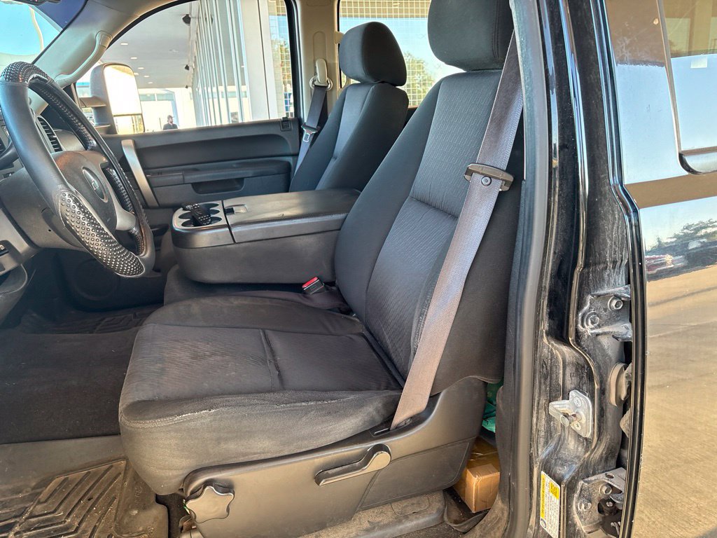Used 2012 Chevrolet Silverado 1500 LT AWD/4WD image 12