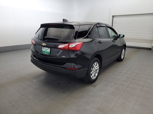 Used 2020 Chevrolet Equinox LS w/ LS Convenience Package AWD/4WD image 9
