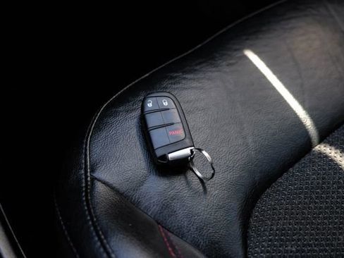 Used 2019 Jeep Compass Trailhawk image 63