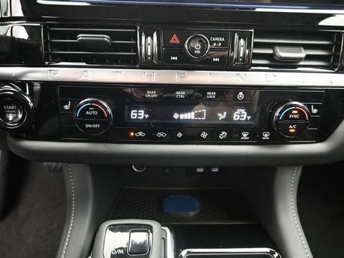 New 2026 Nissan Pathfinder SL AWD/4WD image 19