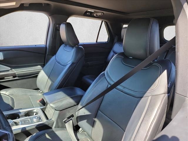 Used 2020 Ford Explorer ST w/ ST Street Pack AWD/4WD image 13