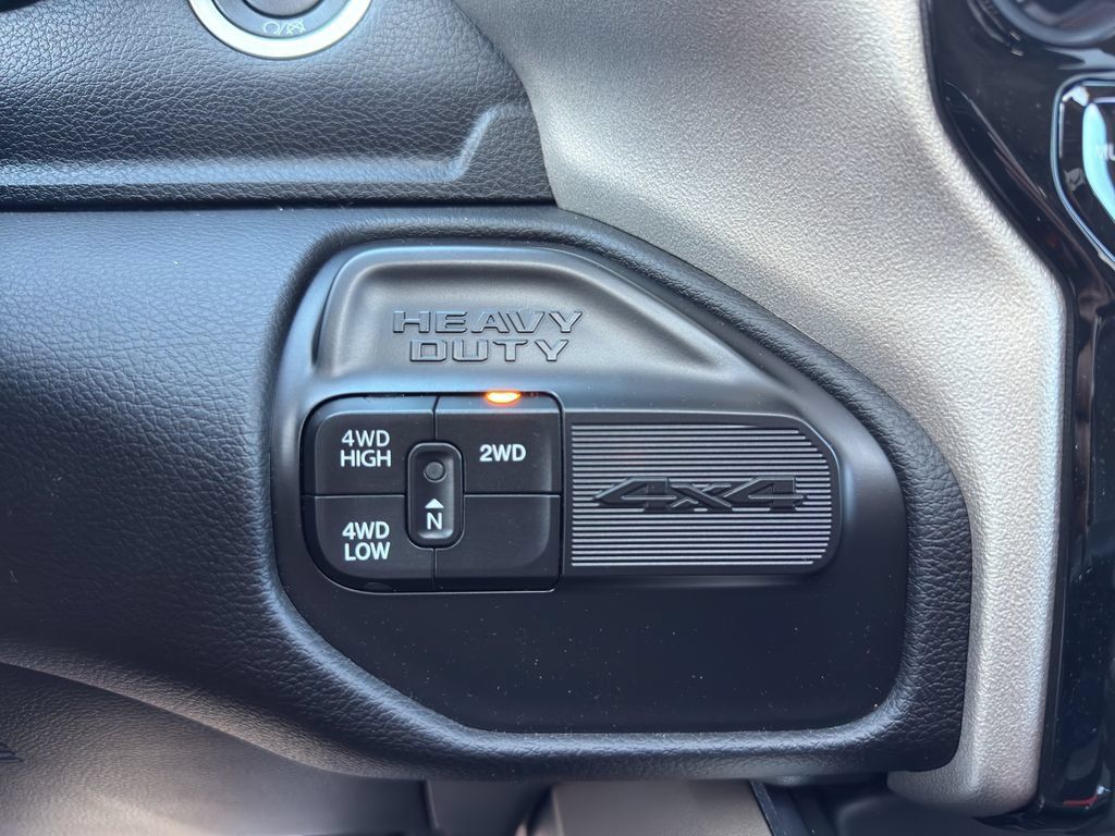 Used 2024 RAM 3500 Laramie w/ Safety Group AWD/4WD image 23