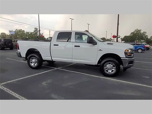 New 2026 RAM 2500 Tradesman w/ Chrome Appearance Group image 36