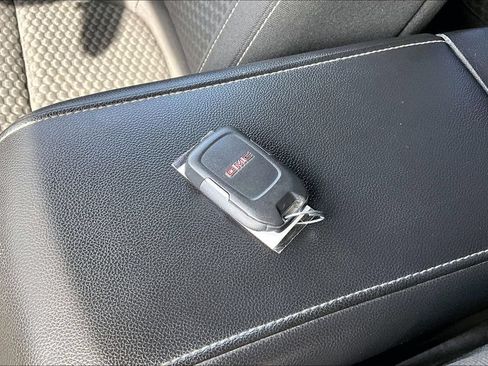 Used 2019 GMC Acadia SLE w/ Driver Alert Package I AWD/4WD image 36