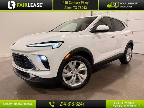 Used 2025 Buick Encore GX Preferred FWD image 1