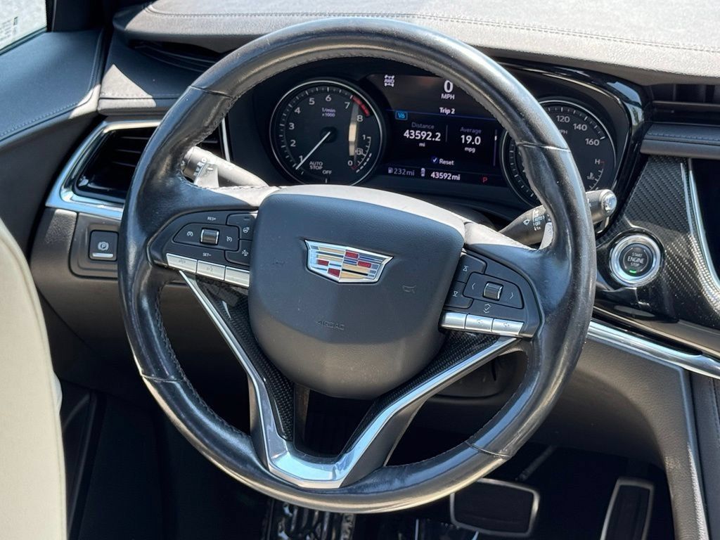 Used 2021 Cadillac XT6 Sport AWD/4WD image 30