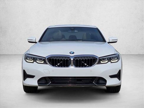 Used 2022 BMW 330i Sedan w/ Premium Package RWD image 2