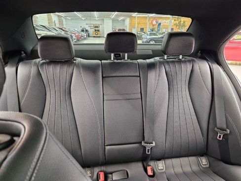 Used 2017 Mercedes-Benz E 300 4MATIC image 36
