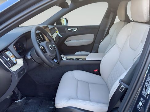 New 2026 Volvo XC60 B5 Plus w/ Protection Package Premier image 10