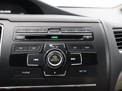 Used 2014 Honda Civic LX image 29