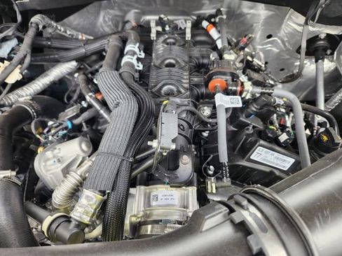 New 2026 Ford F150 XLT w/ XLT Chrome Appearance Package image 19