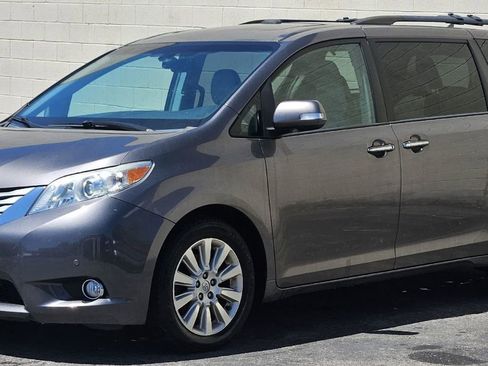 Used 2014 Toyota Sienna Limited w/ Limited Premium Package AWD/4WD image 1