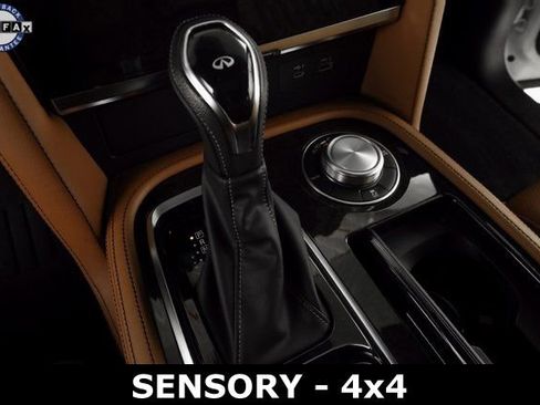 Used 2024 INFINITI QX80 Sensory image 35