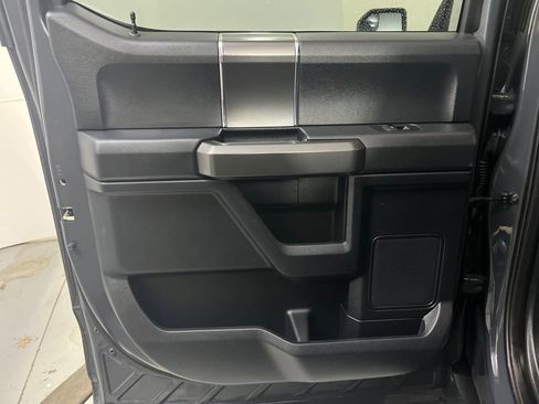 Used 2016 Ford F150 XLT w/ Equipment Group 302A Luxury image 27