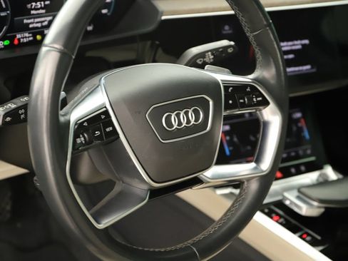 Certified 2024 Audi Q8 e-tron Premium Plus AWD/4WD image 16