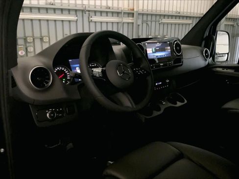 New 2026 Mercedes-Benz Sprinter 2500 image 18