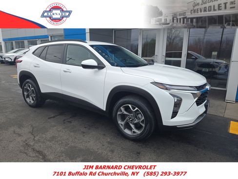 Certified 2024 Chevrolet Trax LT w/ Driver Confidence Package image 1