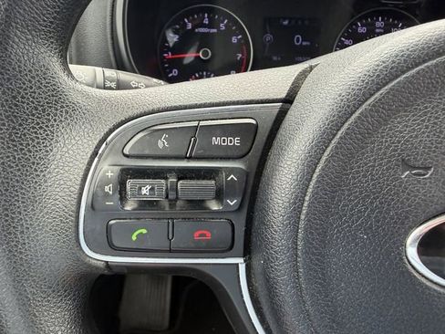 Used 2019 Kia Sportage LX FWD image 25