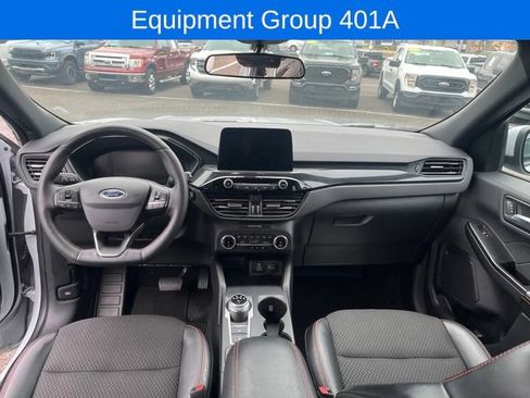 Used 2025 Ford Escape ST-Line Select AWD/4WD image 10