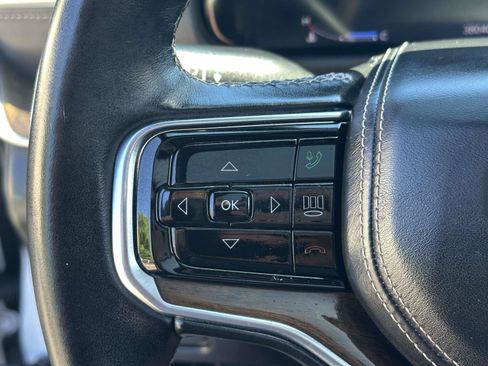 Used 2022 Jeep Grand Wagoneer Series II w/ Premium Group II AWD/4WD image 24