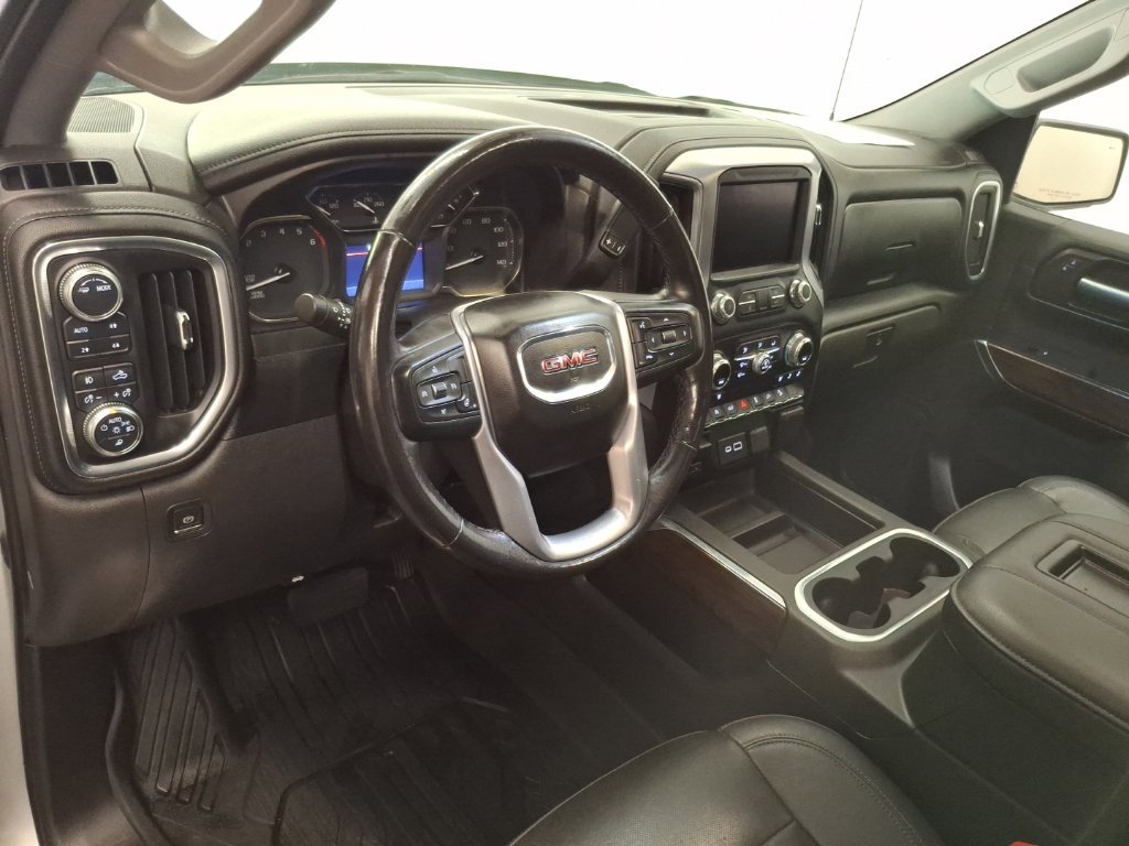 Used 2021 GMC Sierra 1500 SLT w/ SLT Premium Package AWD/4WD image 17