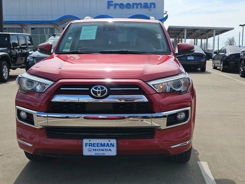 Used 2020 Toyota 4Runner Limited image 2