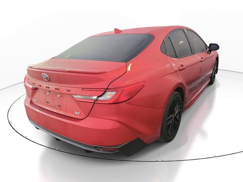Certified 2025 Toyota Camry SE image 7