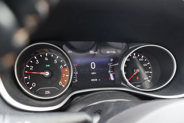 Used 2021 Jeep Compass Latitude w/ Convenience Group AWD/4WD image 17
