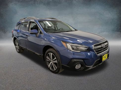 Used 2019 Subaru Outback 2.5i Limited image 3