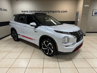 Used 2024 Mitsubishi Outlander 4WD Plug-In Hybrid