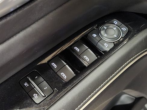 Used 2024 Cadillac Escalade Sport Platinum image 45