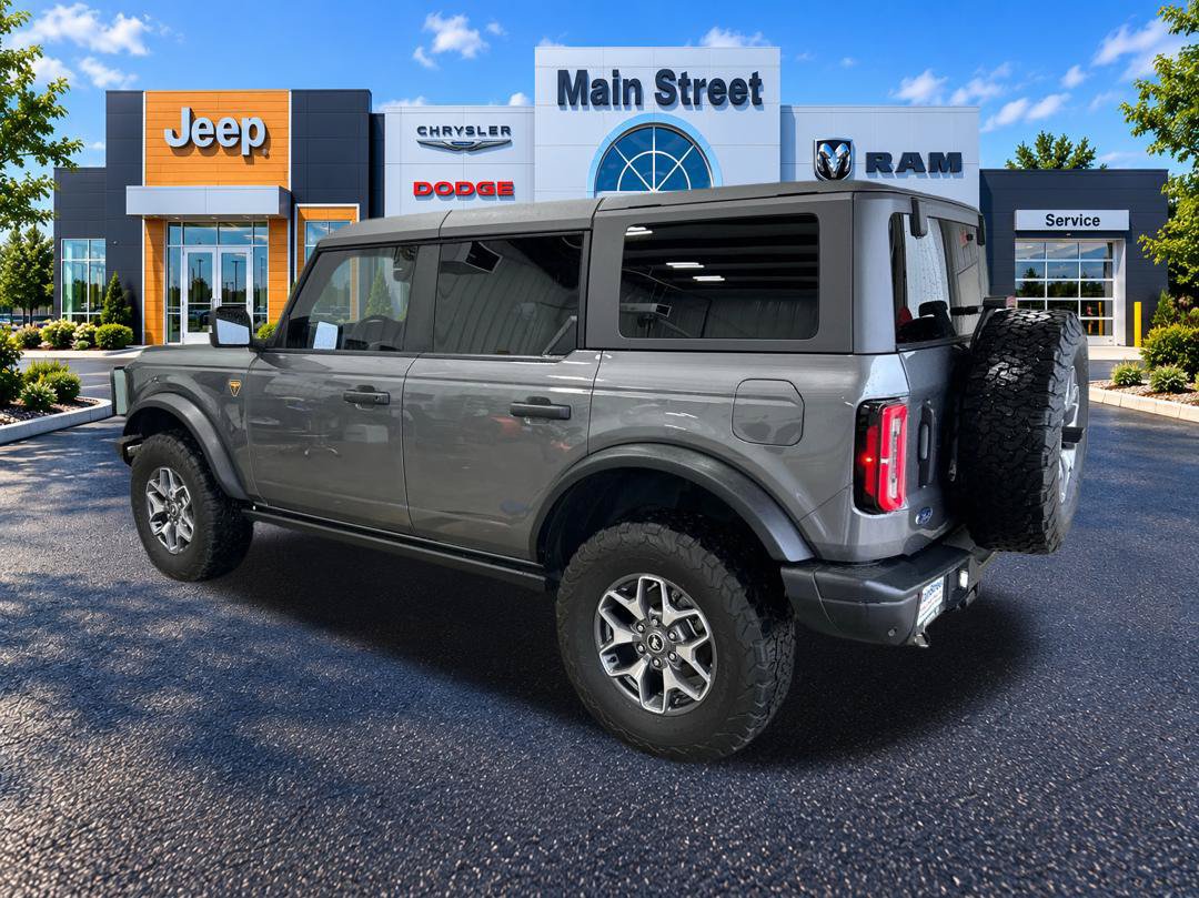 Used 2022 Ford Bronco Badlands AWD/4WD image 3