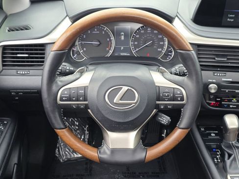 Used 2022 Lexus RX 350L FWD w/ Premium Package image 20