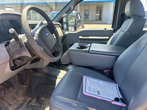 Used 2016 Ford F250 XL w/ XL Appearance Package AWD/4WD image 28