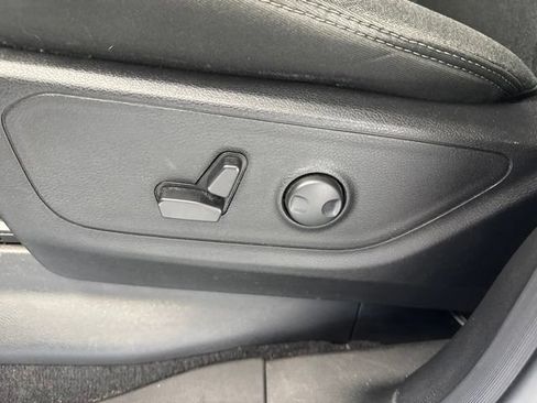 Used 2025 RAM 1500 Big Horn AWD/4WD image 18