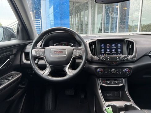Used 2023 GMC Terrain AT4 AWD/4WD image 16