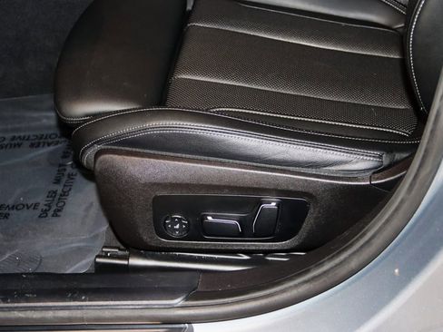 Used 2025 BMW 330i xDrive Sedan image 34