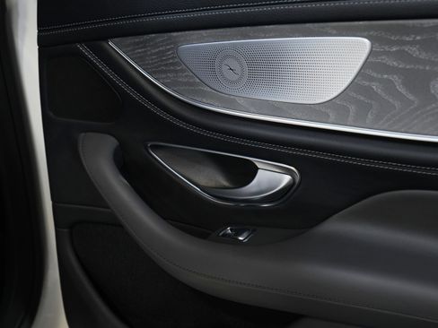 Used 2019 Mercedes-Benz AMG GT 63 w/ AMG Aerodynamics Package image 32