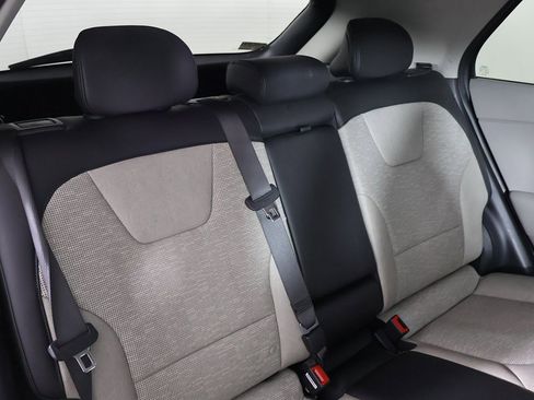 Used 2023 Kia Niro Wave w/ Wave Preserve Package image 38