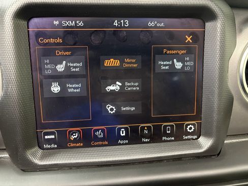 Used 2023 Jeep Wrangler Unlimited Rubicon 4xe w/ Cold Weather Group AWD/4WD image 19