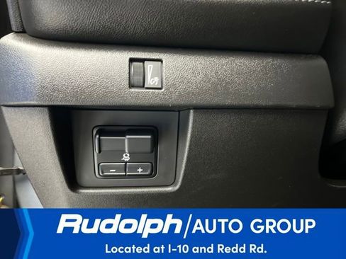 Certified 2023 Chevrolet Colorado LT w/ LT Convenience Package II image 15