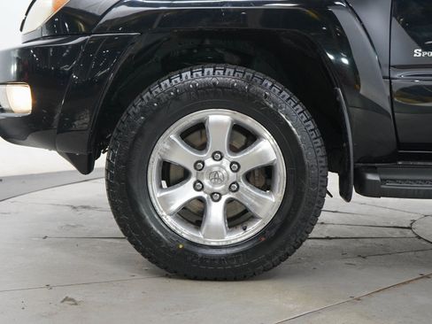 Used 2005 Toyota 4Runner Sport AWD/4WD image 26
