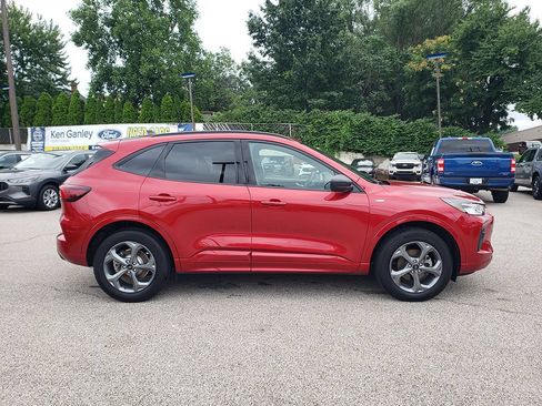 Used 2024 Ford Escape ST-Line w/ Tech Pack #1 AWD/4WD image 4