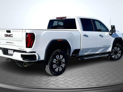 Used 2025 GMC Sierra 3500 Denali w/ Denali Reserve Package image 6