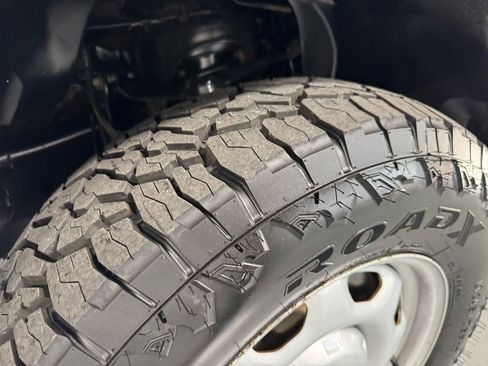 Used 2013 Ford F150 XL w/ XL Plus Pkg image 3